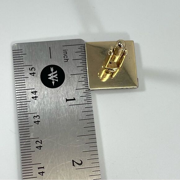 Vintage Cufflinks Mother of Pearl Abalone Inlay Gold Tone Metal Cufflinks - Picture 6 of 6